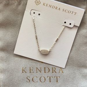 Kendra Scott Fern Pendant Necklace